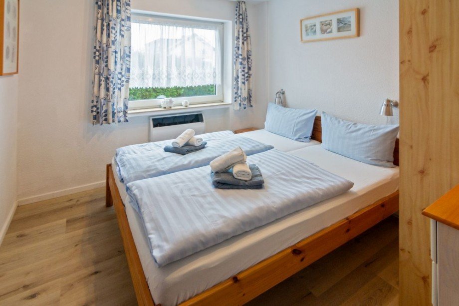 7951 Schlafzimmer Bild I Erdgeschosswohnung Norden