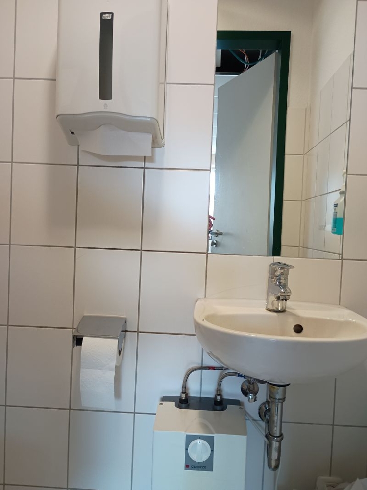 WC OG Bild II B�ro / Praxis Norden