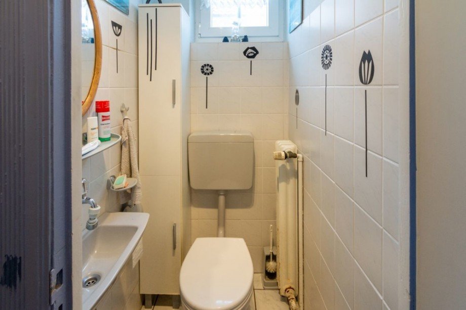 7938 Gaeste WC Villa Norden