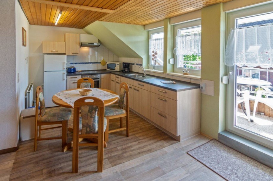 7629 Wohn- Essbereich OG Reihenmittelhaus Norden