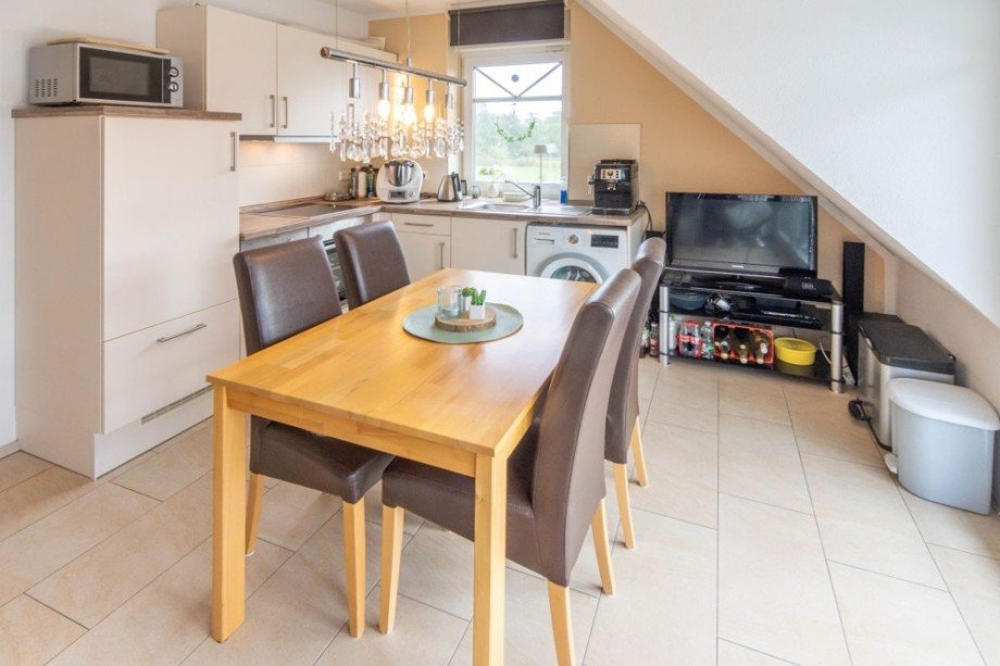 7998 Essbereich und K�che Bild I Etagenwohnung Norden