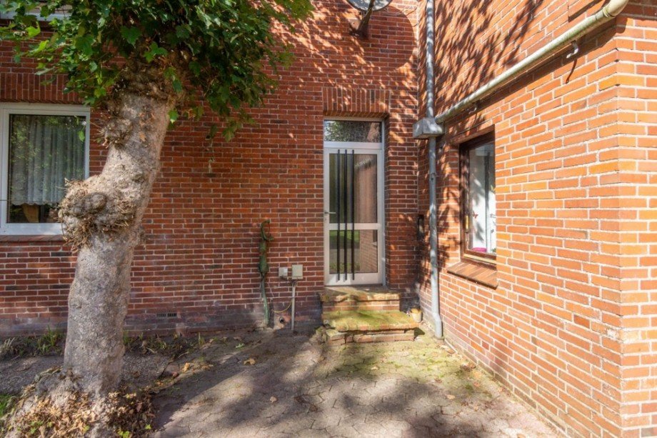 70000 Eingangsbereich Resthof Marienhafe