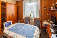 7948 Esszimmer bzw. B�ro Bild II RESERVIERT! Ger�umiges Einfamilienhaus mit gro�em Grundst�ck und viel Potenzial in Norden!