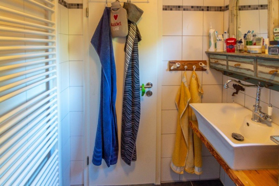 7926 Bad EG Bild II Einfamilienhaus Halbemond