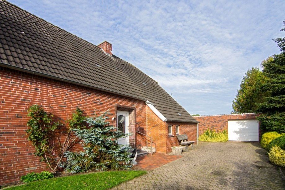 70002 Hauseingang Einfamilienhaus Gro�efehn