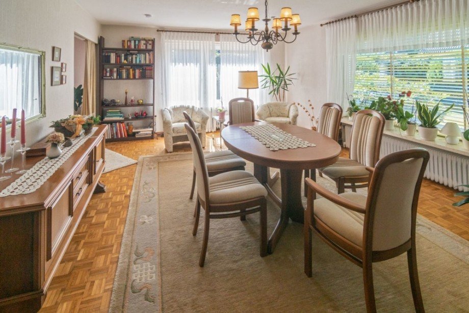 7811 Esszimmer Bild II Einfamilienhaus Norden