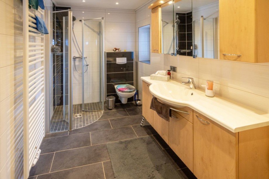 7939 HW Bad Bild I Einfamilienhaus Norden