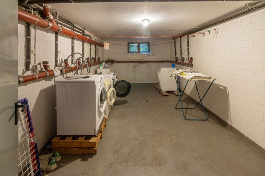 7989 Gemeinschaftlicher Waschraum Etagenwohnung Norden