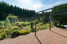 7807 Terrasse und Garten Bild IV Bezauberndes Einfamilienhaus in Eversmeer mit traumhaft sch�n angelegtem Grundst�ck!