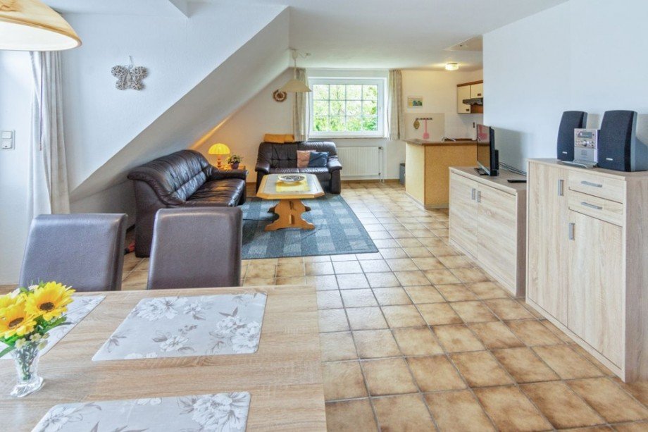 7962 Wohn- Essbereich Bild III Etagenwohnung Norden