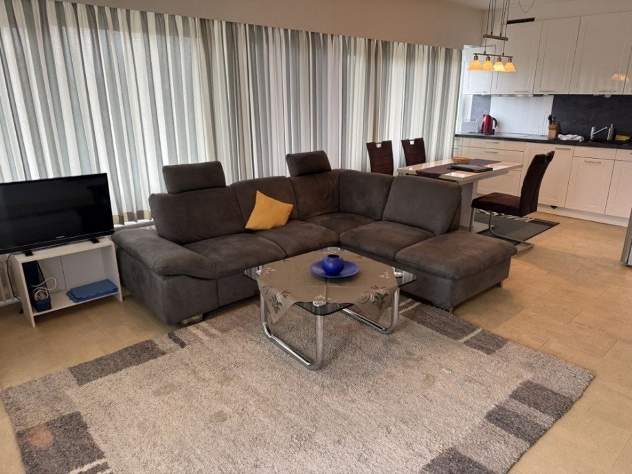 7979 Wohnbereich Bild III Etagenwohnung Norden