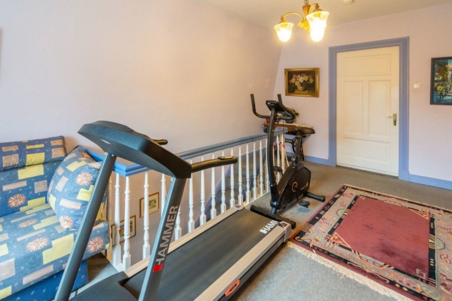 7938 Vorplatz Obergeschoss Bild II Villa Norden