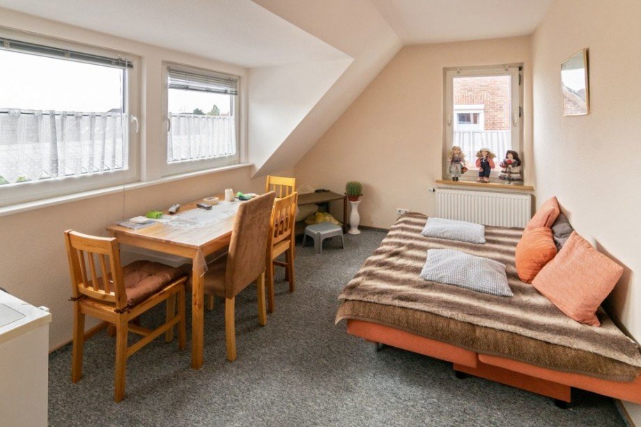 7846 Schlafzimmer I OG Doppelhaush�lfte Norden