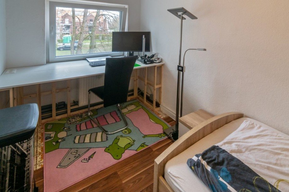 7786 Weiteres Zimmer OG Bild III Villa Norden