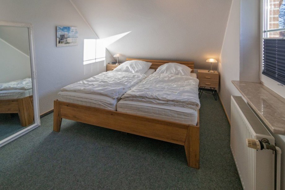 7770 Schlafzimmer I Bild I Reihenendhaus Norden