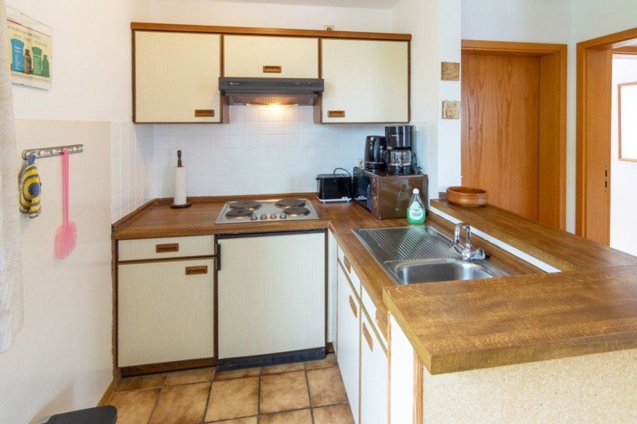 7962 Kueche Bild II Etagenwohnung Norden