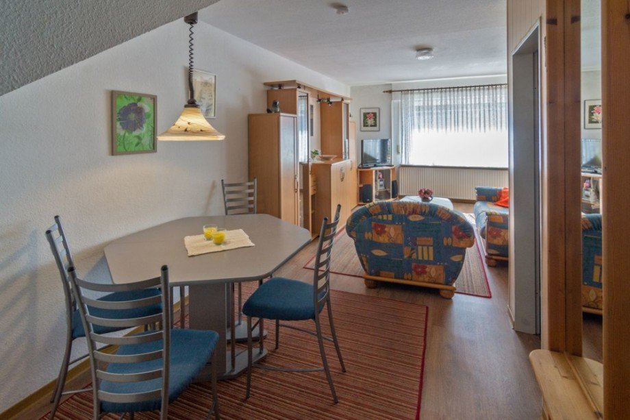 7629 Wohn- Essbereich EG Bild I Reihenmittelhaus Norden