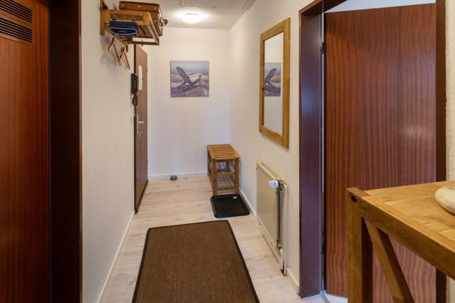 7848 Flur Dachgeschosswohnung Norden