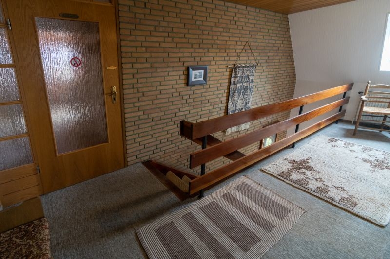 7865 Wohnungseingang Dachgeschosswohnung Norden