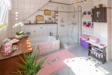 7807 Bad I Bild IV Bezauberndes Einfamilienhaus in Eversmeer mit traumhaft sch�n angelegtem Grundst�ck!