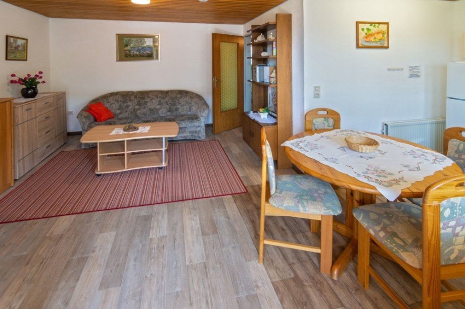 7629 Wohnbereich OG Reihenmittelhaus Norden