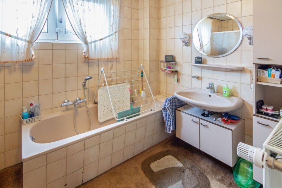 7948 Bad EG Bild I Einfamilienhaus Norden