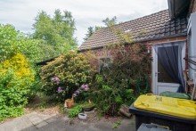 7801 Terrasse Bild I Unkonventionell geschnittene, real-geteilte Doppelhaush�lfte mit kleinem Bedarf in Norden!