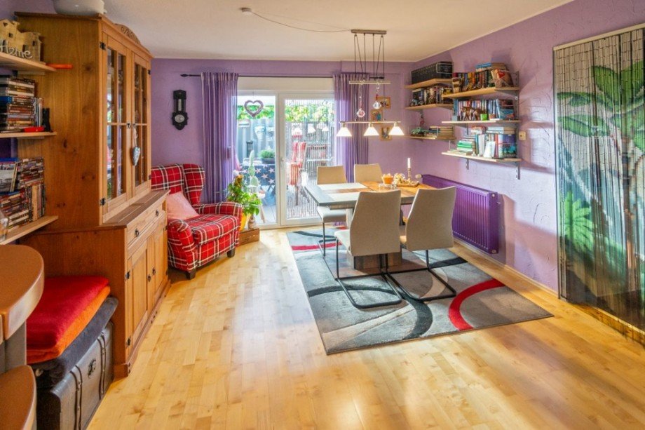 7847 Esszimmer Doppelhaush�lfte Norden