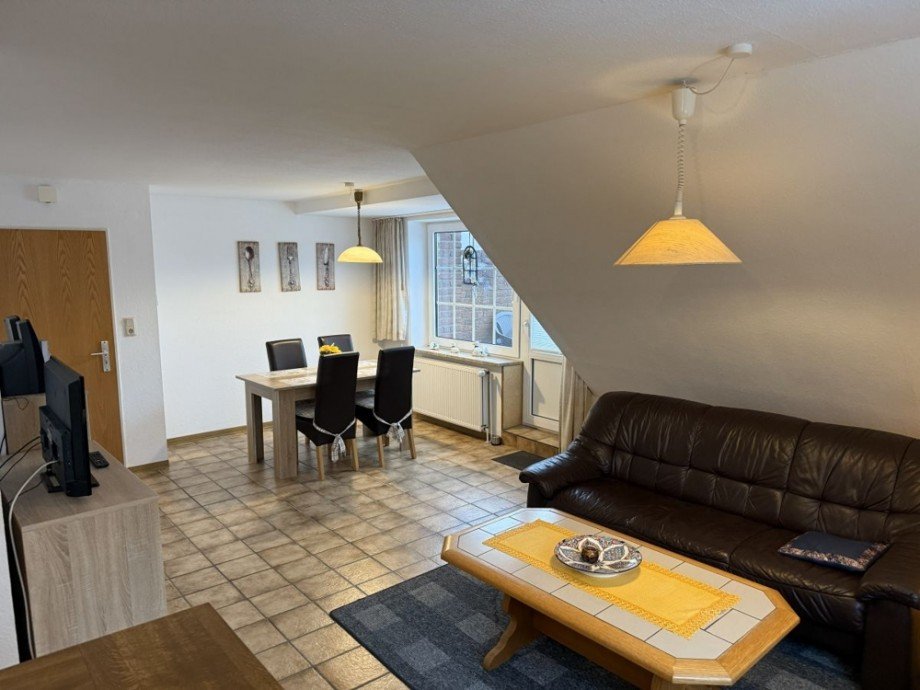 7962 Wohn- Essbereich Etagenwohnung Norden