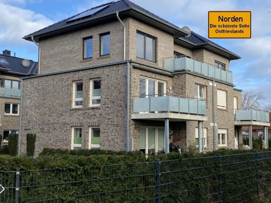 7954 Titelbild Etagenwohnung Norden