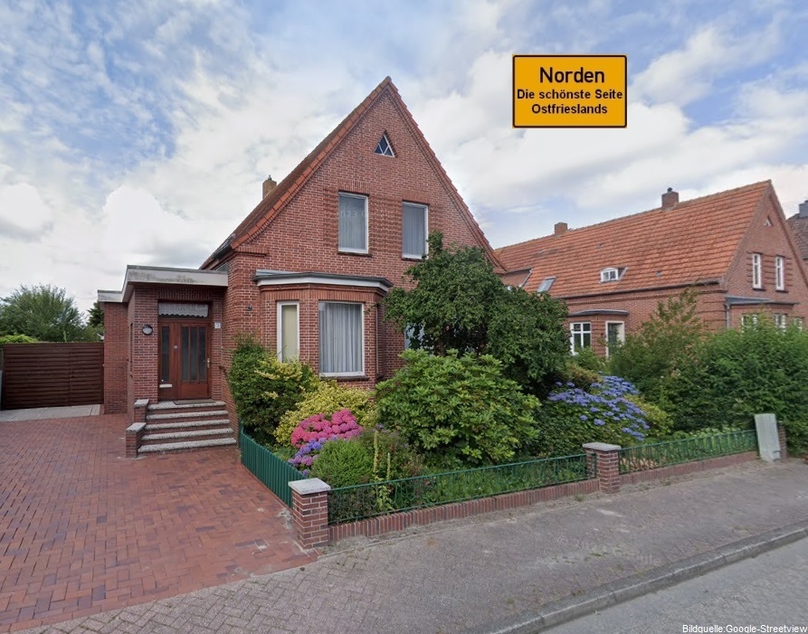 7862 Titelbild mit Ortsschild Einfamilienhaus Norden