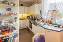7948 Kueche Bild II RESERVIERT! Ger�umiges Einfamilienhaus mit gro�em Grundst�ck und viel Potenzial in Norden!