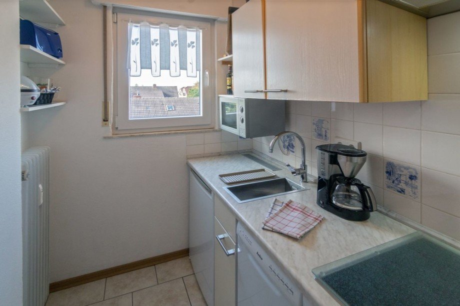 7831 K�che Bild II Dachgeschosswohnung Norden