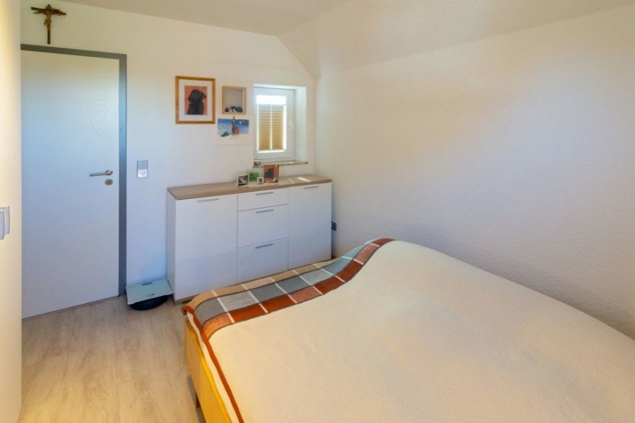 7939 HW Schlafraum II Bild II Einfamilienhaus Norden