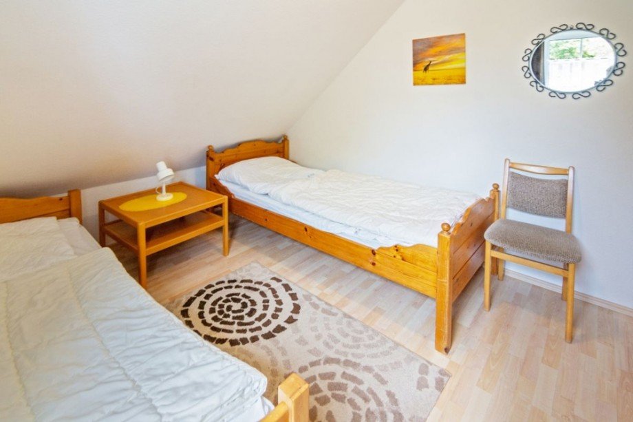 7962 Kinderzimmer Bild III Etagenwohnung Norden