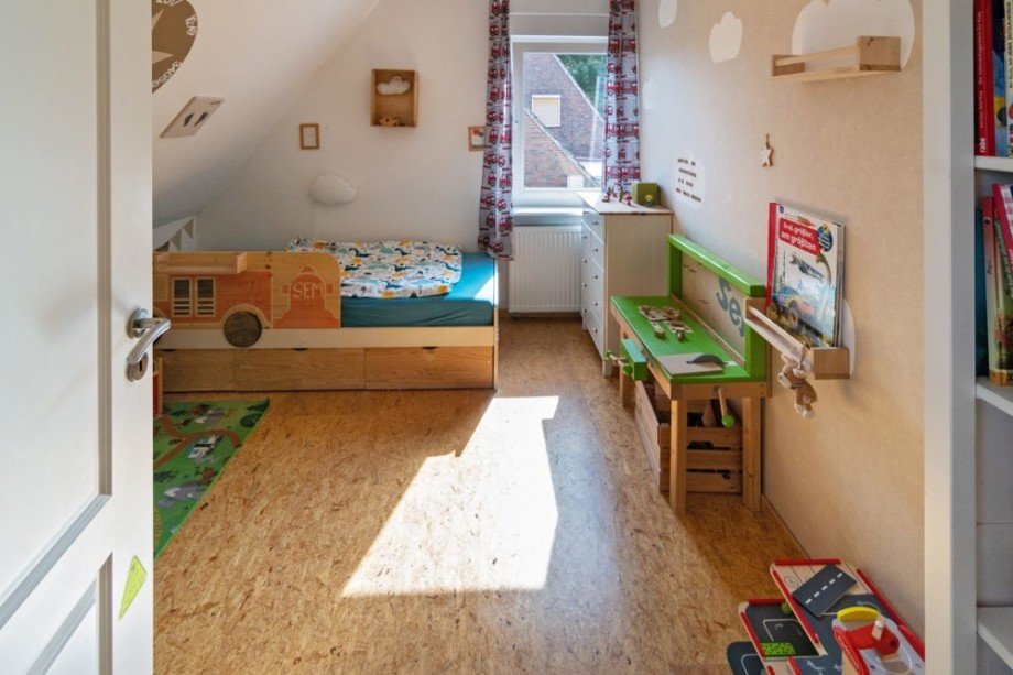 7806 Kinderzimmer I Einfamilienhaus Gro�heide