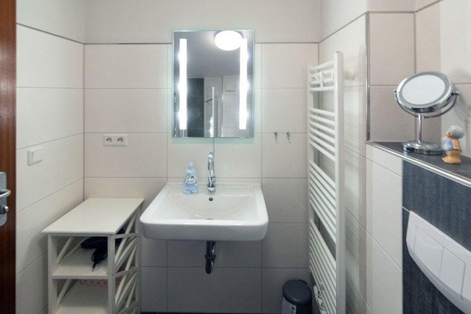 7848 Bad Bild III Dachgeschosswohnung Norden