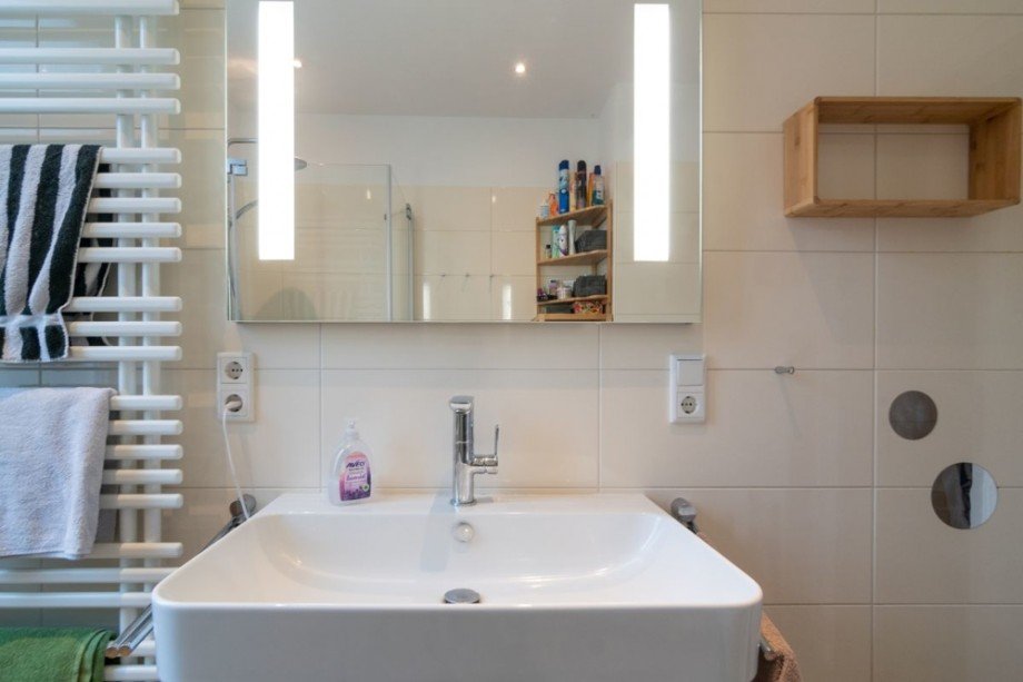 7786 Bad EG Bild III Villa Norden