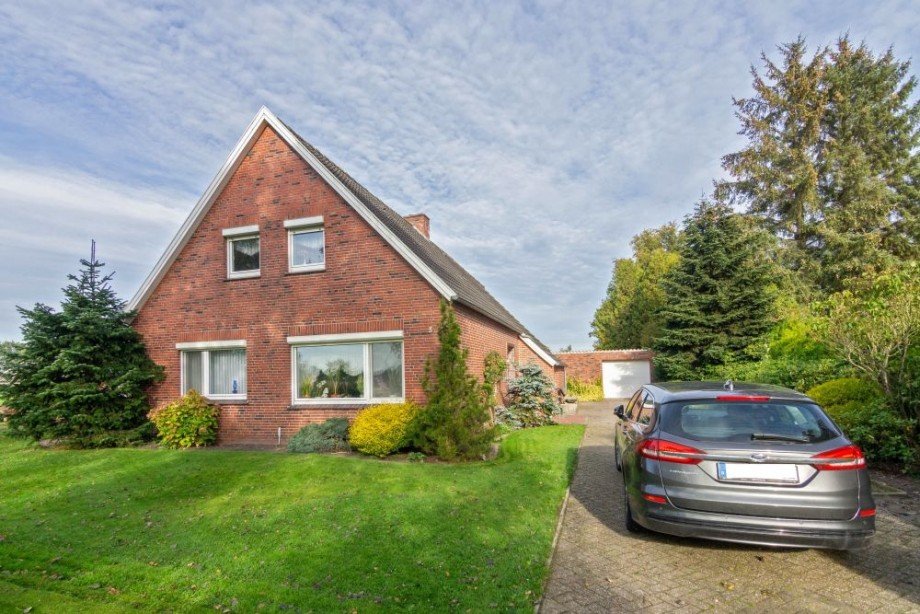 70002 Auffahrt Einfamilienhaus Gro�efehn