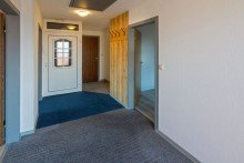 7947 Flur OG Bild I Gro�z�giges Mehrgenerationenhaus mit Einliegerwohnung in Norden!