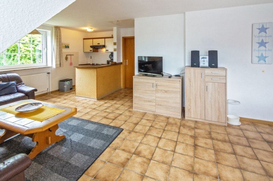 7962 Wohn- Essbereich Bild V Etagenwohnung Norden