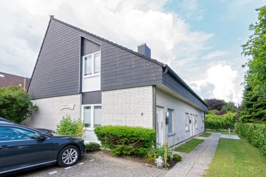 7855 Stra�enansicht Reihenmittelhaus Norden