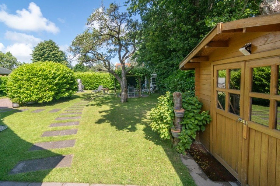 7803 Garten Bild I Einfamilienhaus Norden