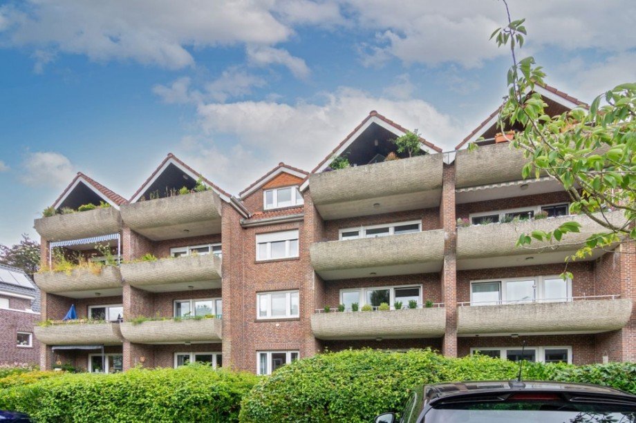 7989 Stra�enansicht Etagenwohnung Norden