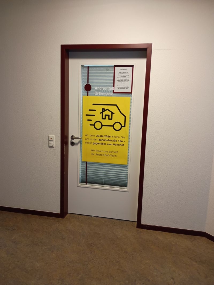 hinterer Eingang im �rztehaus B�ro / Praxis Norden