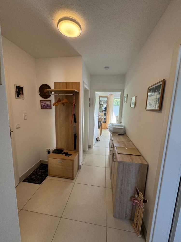 7954 Flur Bild I Etagenwohnung Norden