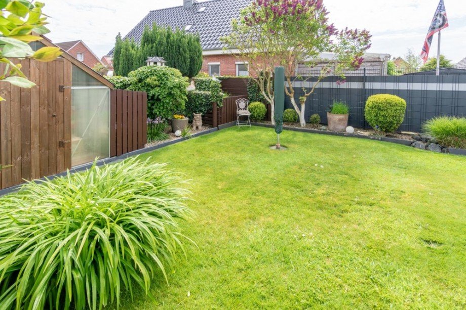 7847 Garten Bild II Doppelhaush�lfte Norden