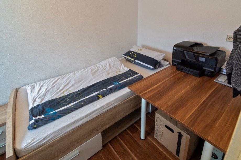 7786 Weiteres Zimmer OG Bild II Villa Norden