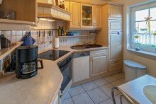 7868 Kueche Bild I Gelungen aufgeteiltes Reihenendhaus in hervorragender Wohnlage zwischen Norden und Norddeich!