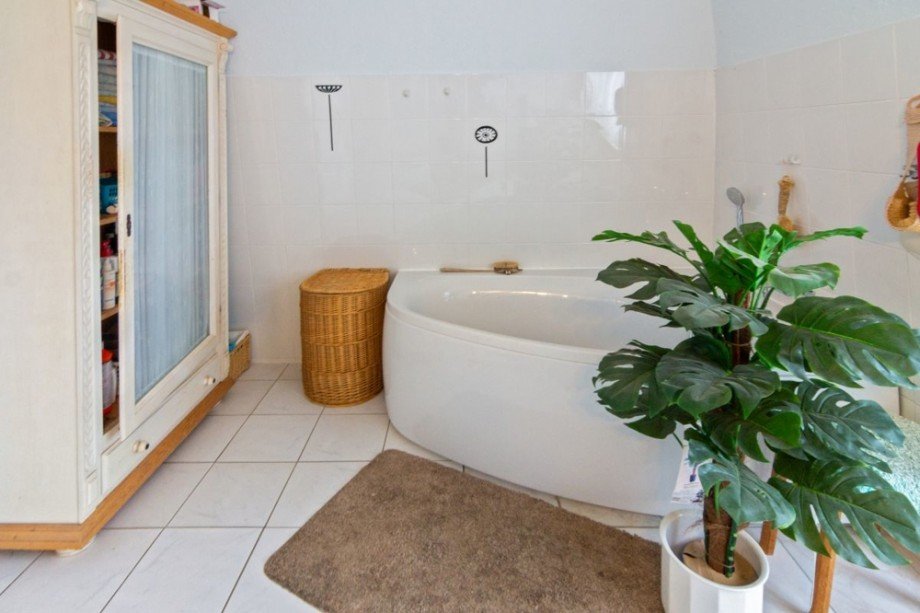 7938 Bad Bild II Villa Norden